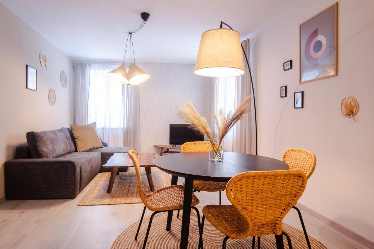יאסימוב Boutique Apartment 23 - Rezidence K Lanovce מראה חיצוני תמונה